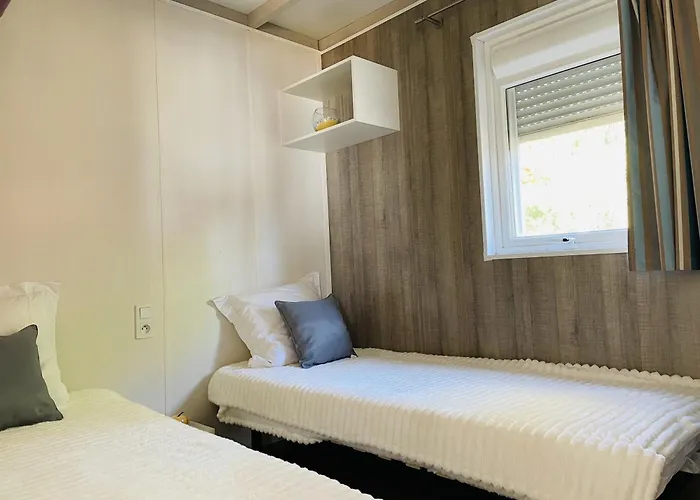 Camping Porto-Vecchio La Baie Des Voiles * Porto-Vecchio (Corsica)